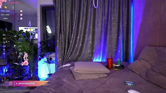 Snapshot of Serene_Sophiex chatting on February 12, 2025, 2:24 am Serene Sophiex online show from February 12, 2025, 2:24 am