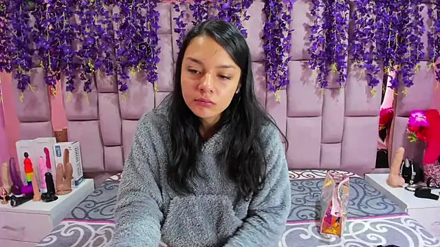 Snapshot of Bich_Anal_ chatting on January 23, 2025, 1:13 pm Bich Anal  online show from January 23, 2025, 1:13 pm