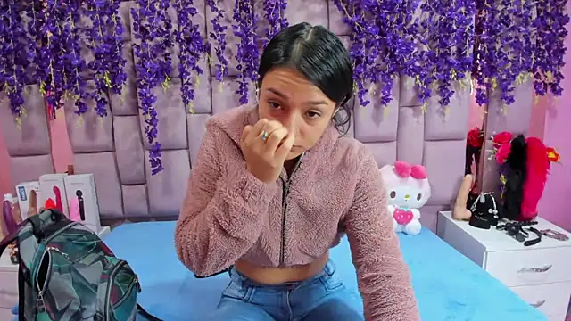 Snapshot of Bich_Anal_ chatting on January 31, 2025, 1:12 pm Bich Anal  online show from January 31, 2025, 1:12 pm