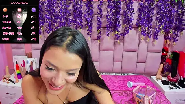 Snapshot of Bich_Anal_ chatting on March 7, 2025, 7:16 pm Bich Anal  online show from March 7, 2025, 7:16 pm