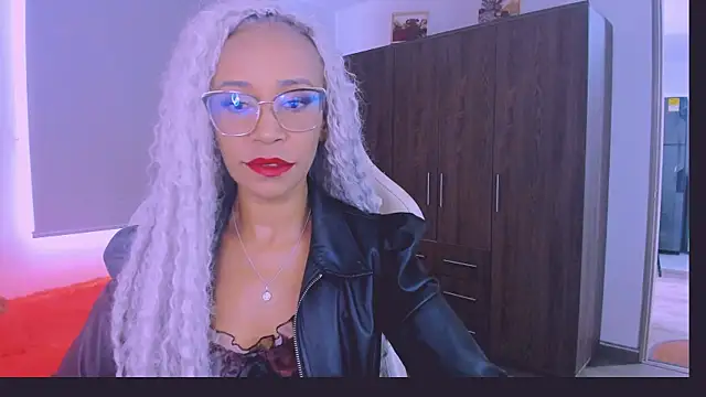 ScarlettMalbec online show from July 21, 2026, 9:06 pm
