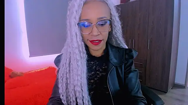 ScarlettMalbec online show from July 29, 2026, 9:35 pm