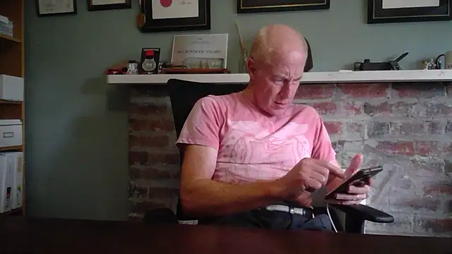 jiggy77777 online show from December 3, 2024, 2:36 am