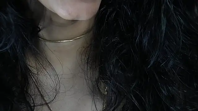 Snapshot of -AyeshaSinghania- chatting on February 18, 2025, 8:14 pm -AyeshaSinghania- online show from February 18, 2025, 8:14 pm