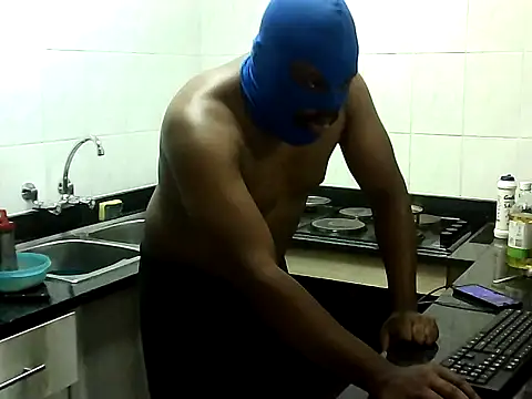 Yardie bone online show from December 2, 2025, 6:58 pm