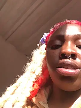 Snapshot of The_wickles_4443 chatting on October 31, 2025, 9:05 pm The wickles 4443 online show from October 31, 2025, 9:05 pm