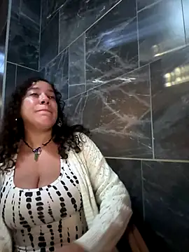 Snapshot of Bigbuttbrooklynn chatting on October 27, 2025, 5:55 am Bigbuttbrooklynn online show from October 27, 2025, 5:55 am