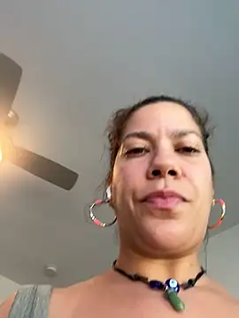 Snapshot of Bigbuttbrooklynn chatting on November 10, 2025, 5:23 pm Bigbuttbrooklynn online show from November 10, 2025, 5:23 pm