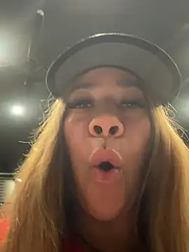 Bigbuttbrooklynn online show from February 12, 2026, 1:06 pm