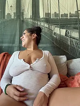 Bigbuttbrooklynn online show from March 16, 2026, 3:16 pm