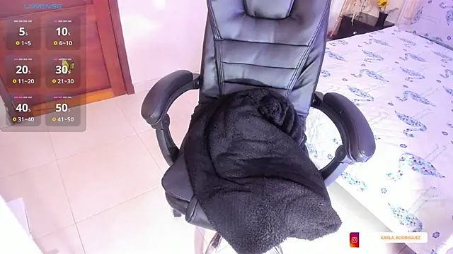 Snapshot of Karla_Rodriguezx chatting on November 15, 2025, 1:07 pm Karla Rodriguezx online show from November 15, 2025, 1:07 pm