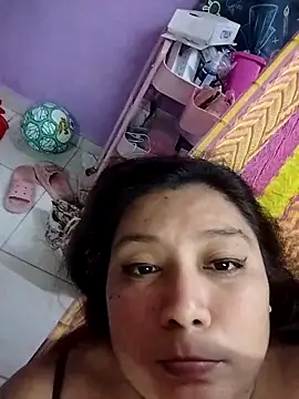 Snapshot of aniv96 chatting on October 14, 2025, 5:41 am aniv96 online show from October 14, 2025, 5:41 am