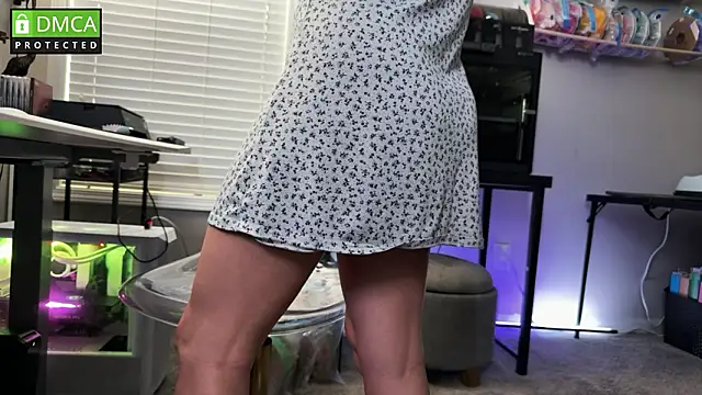 Cosmic Rose online show from March 8, 2026, 2:10 pm