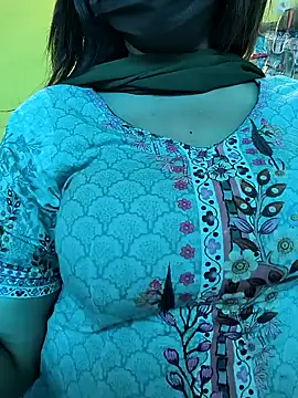 lovely zara online show from February 4, 2025, 8:02 am