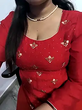 lovely zara online show from March 10, 2025, 5:29 pm