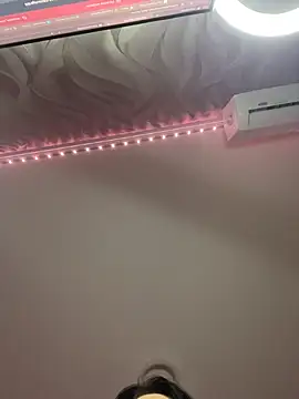 angel devil forever online show from April 11, 2026, 10:36 pm