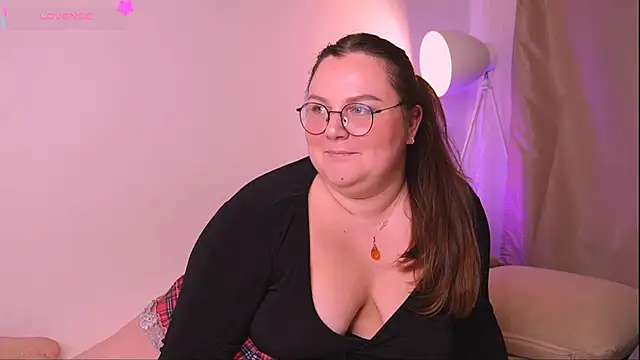 Snapshot of ameliaminkx chatting on March 7, 2025, 6:54 pm ameliaminkx online show from March 7, 2025, 6:54 pm