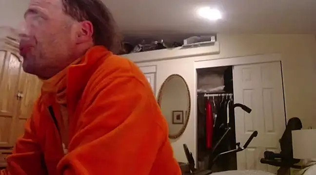 HandsumHungDaddy online show from December 24, 2024, 11:38 am