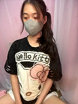 Snapshot of DA-EUN chatting on September 14, 2025, 3:44 pm DA-EUN online show from September 14, 2025, 3:44 pm