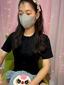 Snapshot of DA-EUN chatting on September 20, 2025, 3:57 pm DA-EUN online show from September 20, 2025, 3:57 pm