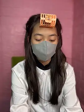 Snapshot of DA-EUN chatting on October 28, 2025, 2:59 am DA-EUN online show from October 28, 2025, 2:59 am