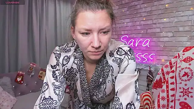 Snapshot of SarahCoksss chatting on December 20, 2024, 12:41 am SarahCoksss online show from December 20, 2024, 12:41 am