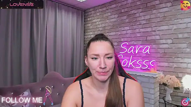 Snapshot of SarahCoksss chatting on January 25, 2025, 4:02 am SarahCoksss online show from January 25, 2025, 4:02 am