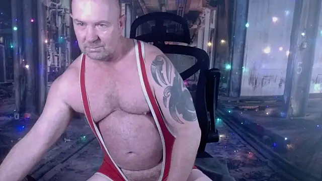 ManlyPrisonGuy online show from November 13, 2025, 12:37 pm