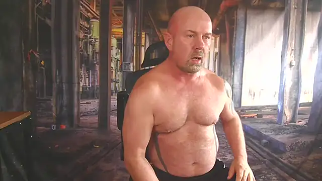 Snapshot of ManlyPrisonGuy chatting on July 9, 2026, 2:10 pm ManlyPrisonGuy online show from July 9, 2026, 2:10 pm