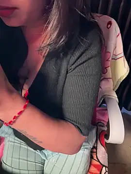 sexy-simmy online show from March 9, 2026, 7:29 pm