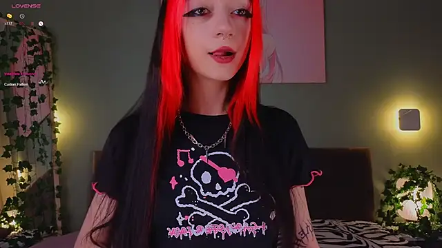 TristaRoht online show from January 10, 2025, 3:06 pm