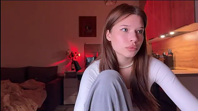 Snapshot of YourOblivion chatting on October 16, 2025, 5:03 pm YourOblivion online show from October 16, 2025, 5:03 pm