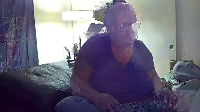 Yagurl  west online show from January 12, 2025, 3:07 am