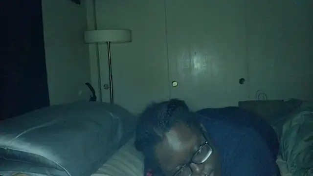 Yagurl  west online show from January 13, 2025, 8:05 am