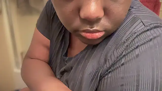 Yagurl  west online show from January 28, 2025, 4:30 pm