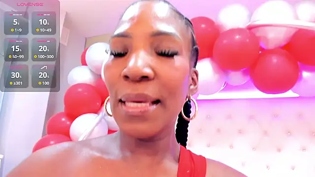 kimmturner online show from October 21, 2025, 1:01 pm