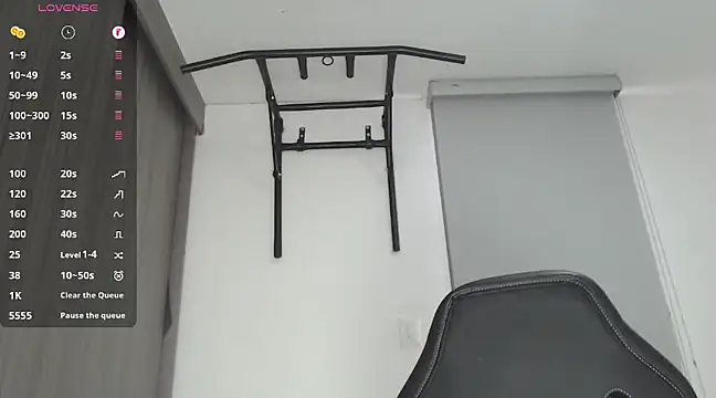 Snapshot of russthiago chatting on January 28, 2025, 5:35 pm russthiago online show from January 28, 2025, 5:35 pm