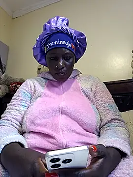 Poisonous Ivy online show from April 4, 2026, 7:00 pm