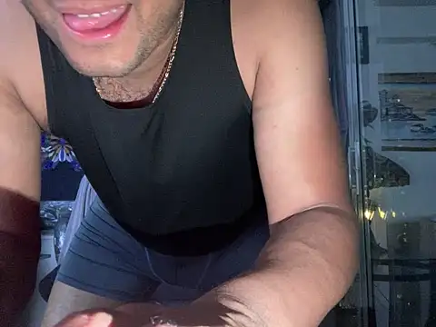 Snapshot of ThickDick_Daddy chatting on July 10, 2026, 5:56 am ThickDick Daddy online show from July 10, 2026, 5:56 am