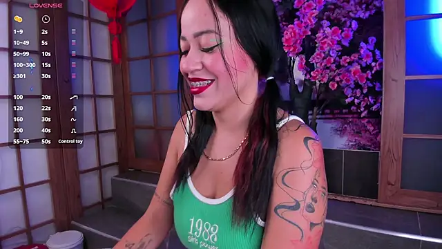 miiss anna online show from March 28, 2026, 11:10 am