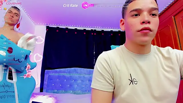 Snapshot of jake_and_joaquin chatting on December 31, 2024, 1:36 am jake and joaquin online show from December 31, 2024, 1:36 am