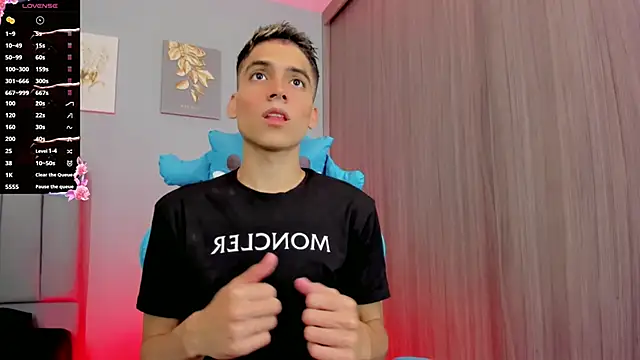 Snapshot of jake_and_joaquin chatting on February 21, 2025, 8:16 pm jake and joaquin online show from February 21, 2025, 8:16 pm