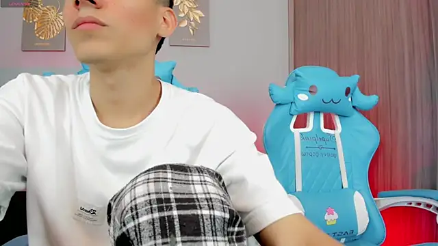 Snapshot of jake_and_joaquin chatting on February 25, 2025, 8:51 pm jake and joaquin online show from February 25, 2025, 8:51 pm