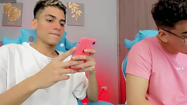 Snapshot of jake_and_joaquin chatting on February 25, 2025, 11:55 pm jake and joaquin online show from February 25, 2025, 11:55 pm