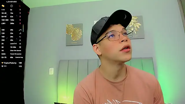 Snapshot of jake_and_joaquin chatting on March 2, 2025, 7:43 am jake and joaquin online show from March 2, 2025, 7:43 am