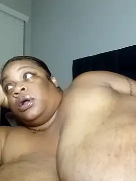 Snapshot of NaughtyHottieBBW chatting on February 10, 2025, 3:46 am NaughtyHottieBBW online show from February 10, 2025, 3:46 am