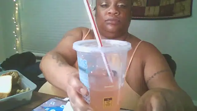 NaughtyHottieBBW online show from May 16, 2026, 12:18 am
