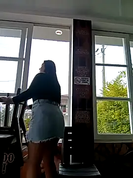 Snapshot of my-kitty chatting on February 10, 2025, 9:25 pm my-kitty online show from February 10, 2025, 9:25 pm