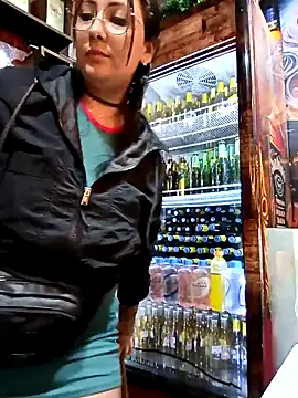 Snapshot of my-kitty chatting on March 1, 2025, 1:53 am my-kitty online show from March 1, 2025, 1:53 am