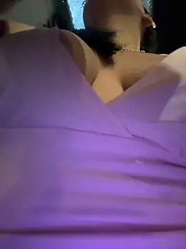 Snapshot of my-kitty chatting on November 17, 2025, 3:56 am my-kitty online show from November 17, 2025, 3:56 am